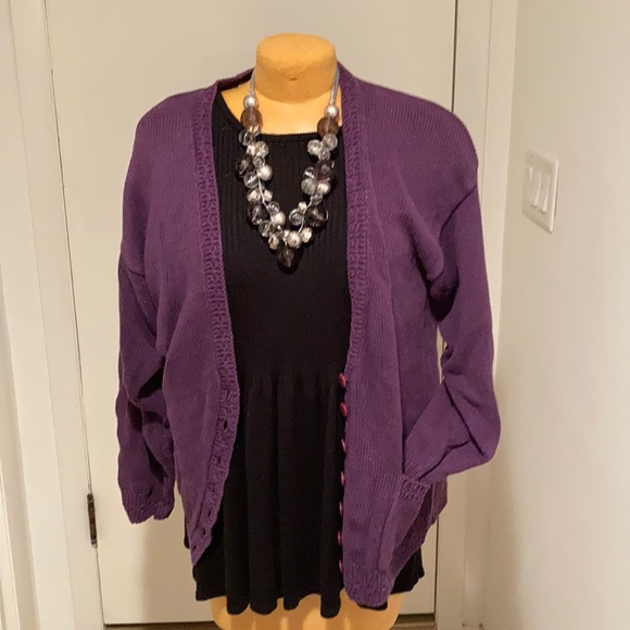 3/$20 VTG Ivy Club sweater - Picture 8 of 14